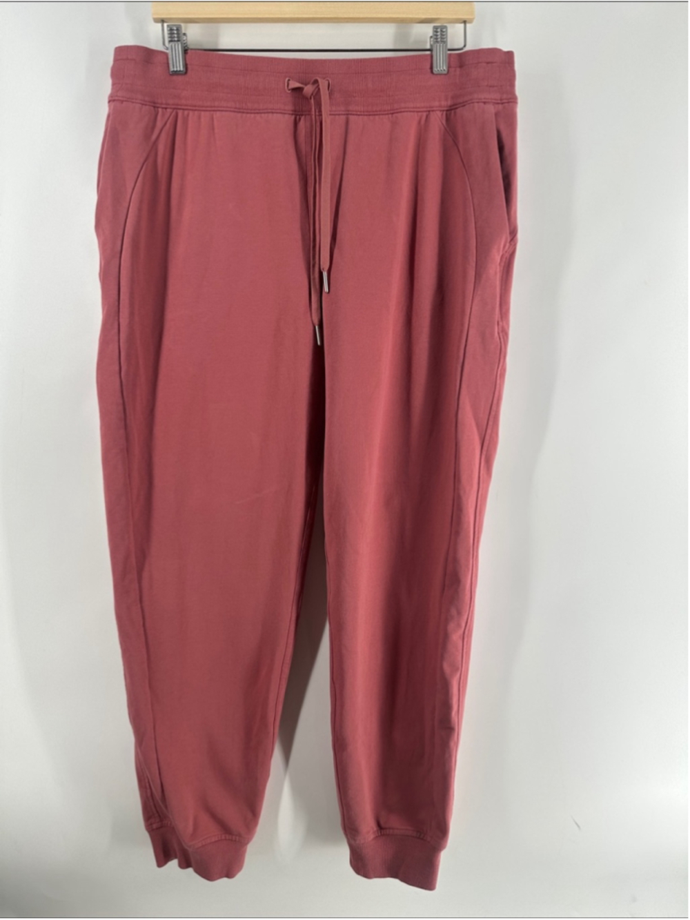 Lululemon Scuba High-Rise French Terry Jogger smoky red lounge wear gym sz 14 - Picture 5 of 11